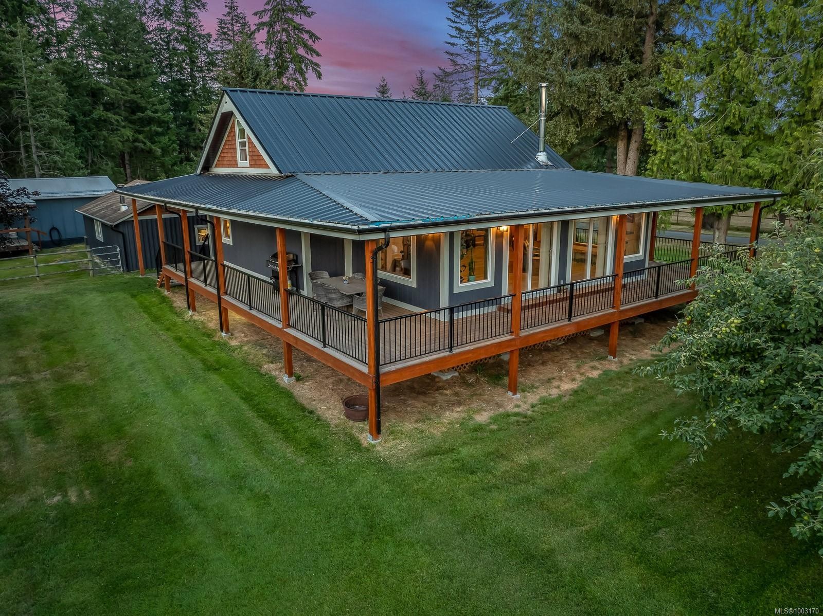 









6392


Island

Hwy North,
Courtenay,




BC
V9J 1T7


