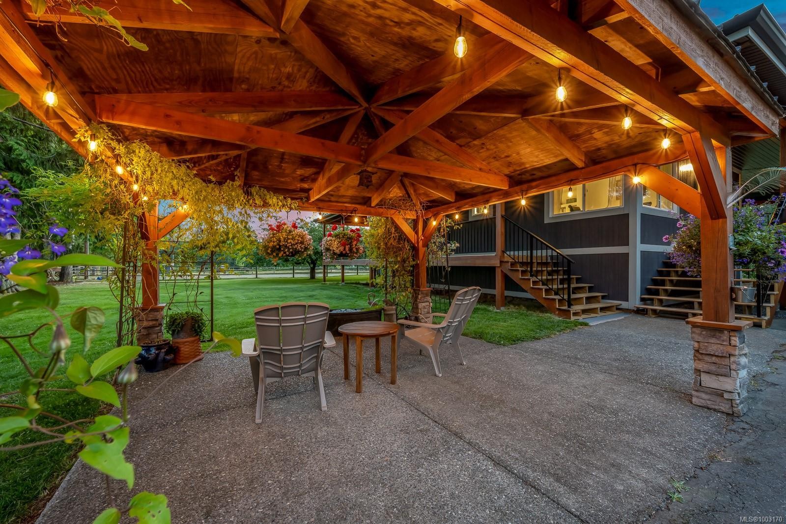 









6392


Island

Hwy North,
Courtenay,




BC
V9J 1T7

