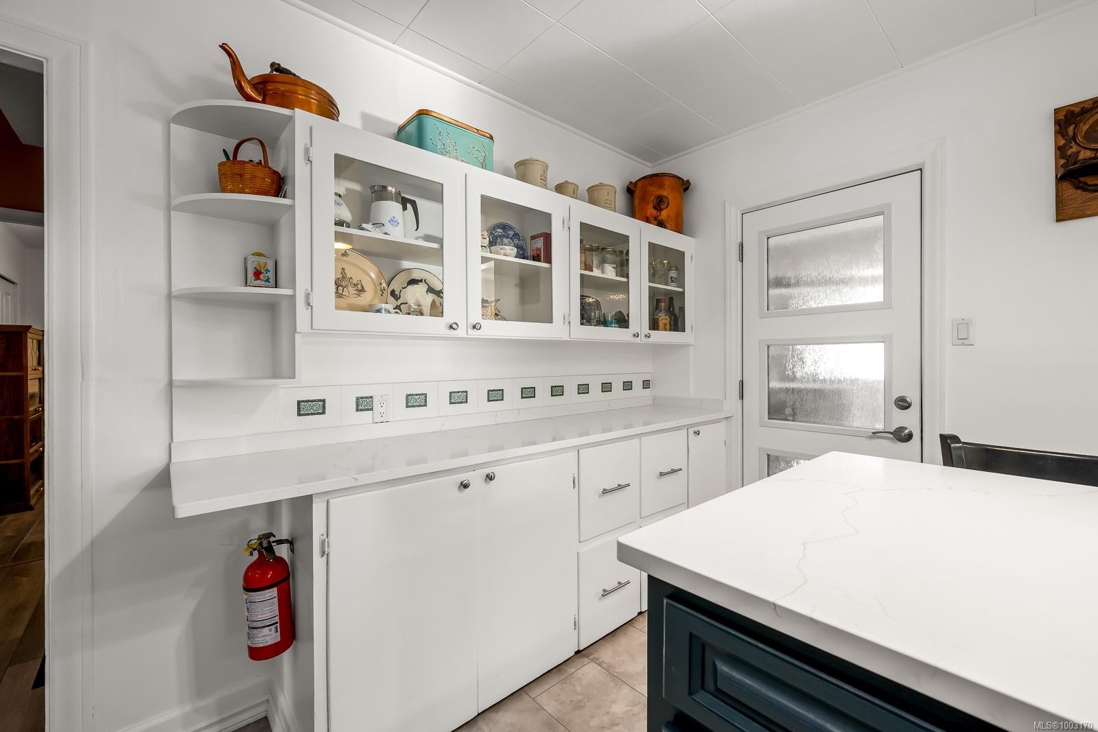 









6392


Island

Hwy North,
Courtenay,




BC
V9J 1T7

