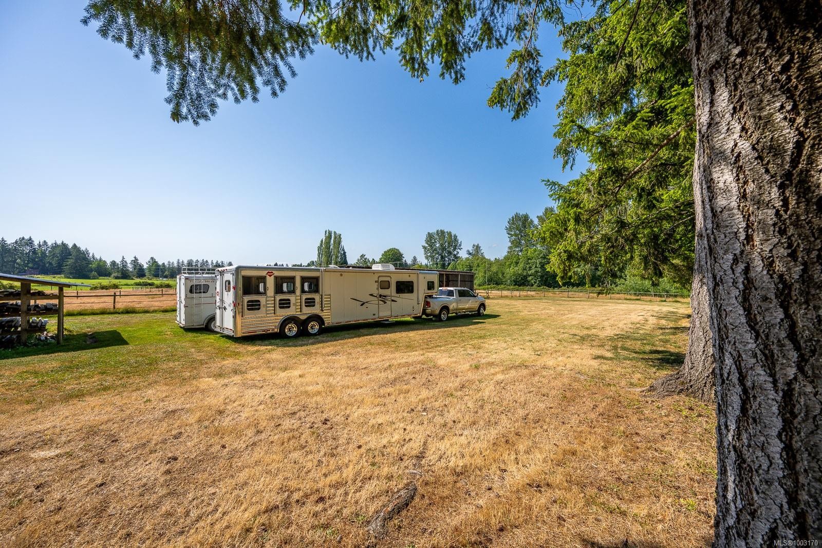 









6392


Island

Hwy North,
Courtenay,




BC
V9J 1T7

