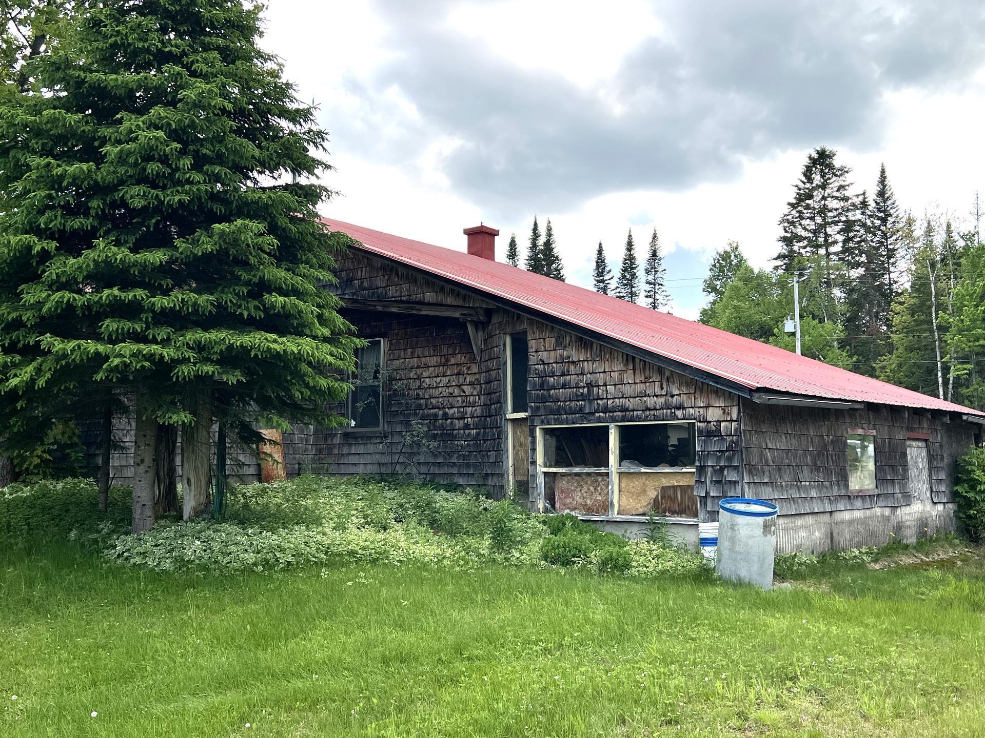 









4850


Ch. Brassard

,
Saint-Zénon,




QC
J0K3N0

