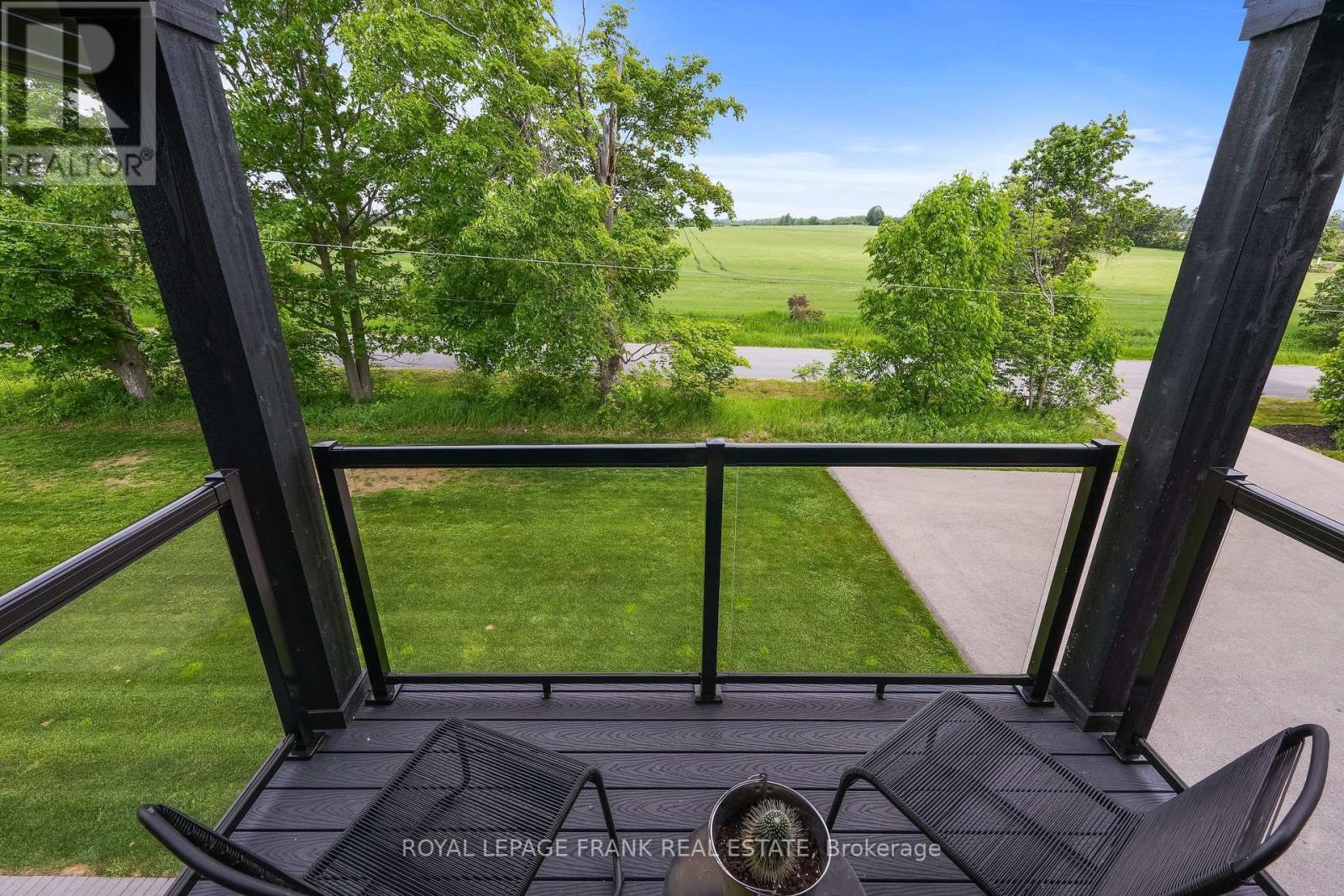 












3248 POGUE ROAD

,
Scugog (Port Perry),




Ontario
L9L1B6

