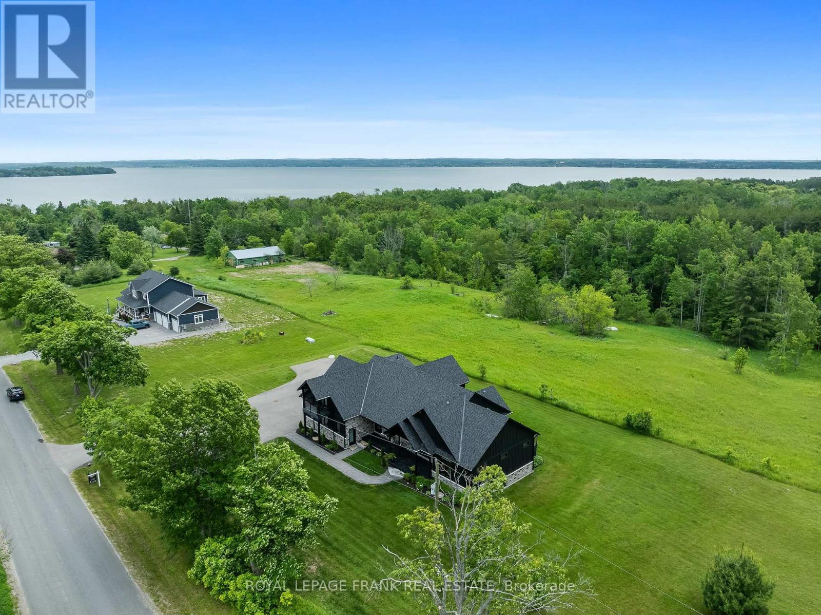 












3248 POGUE ROAD

,
Scugog (Port Perry),




Ontario
L9L1B6

