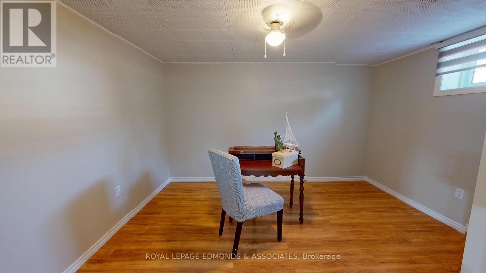 












3283 PETAWAWA BOULEVARD

,
Petawawa,




Ontario
K8H1X8

