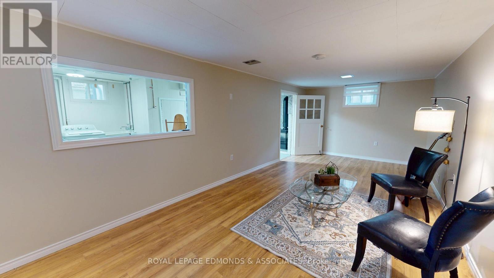 












3283 PETAWAWA BOULEVARD

,
Petawawa,




Ontario
K8H1X8

