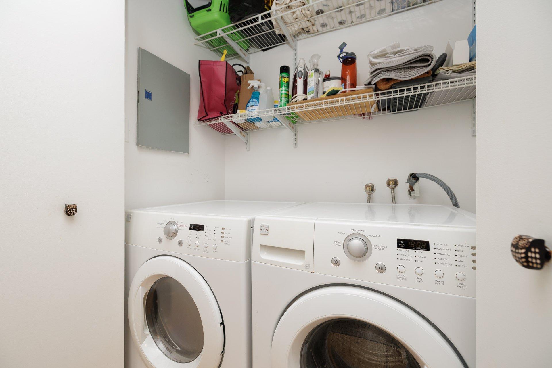 









3636


Av. Henri-Julien

, 3,
Montréal (Le Plateau-Mont-Royal),




QC
H2X3H5

