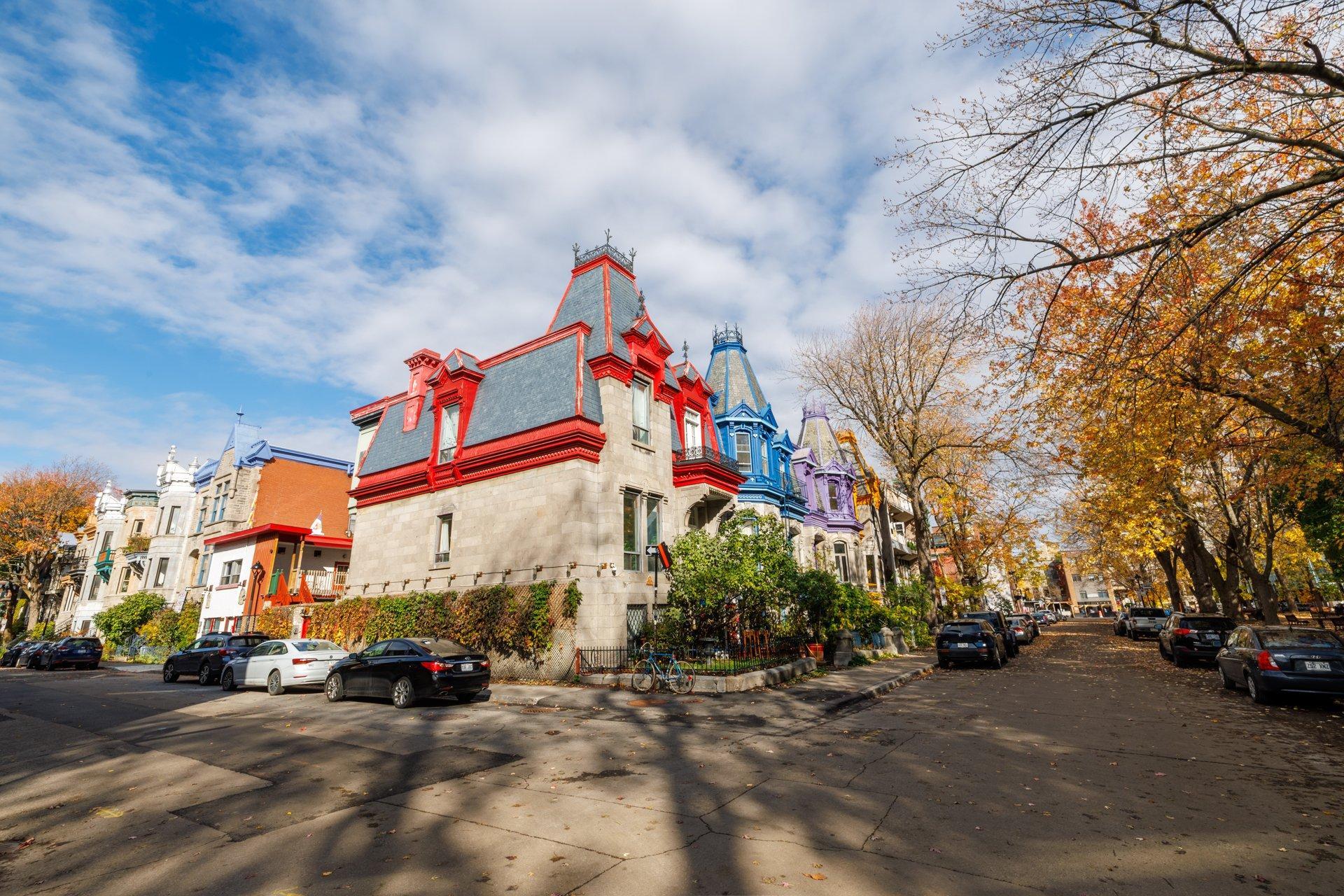 









3636


Av. Henri-Julien

, 3,
Montréal (Le Plateau-Mont-Royal),




QC
H2X3H5

