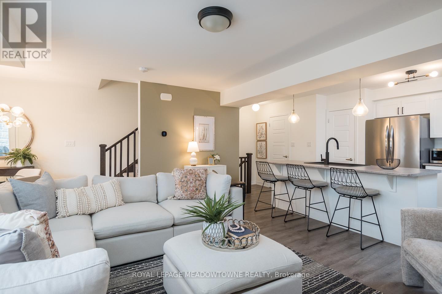 












53 - 975 WHITLOCK AVENUE

,
Milton,




Ontario
L9E1S9

