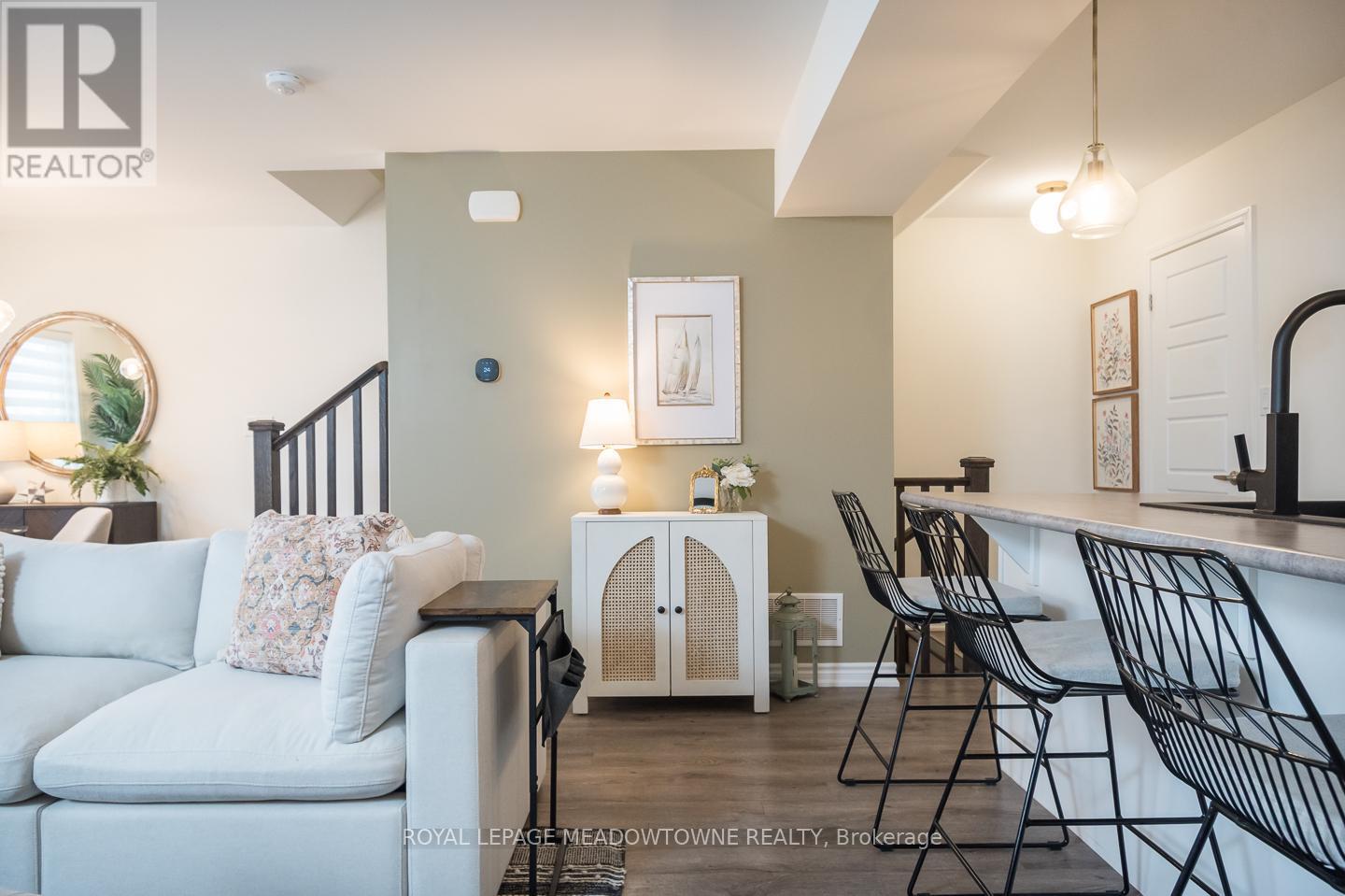 












53 - 975 WHITLOCK AVENUE

,
Milton,




Ontario
L9E1S9

