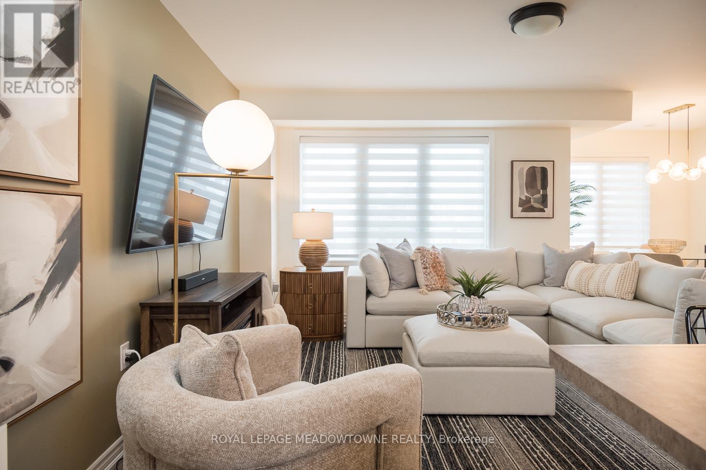 












53 - 975 WHITLOCK AVENUE

,
Milton,




Ontario
L9E1S9

