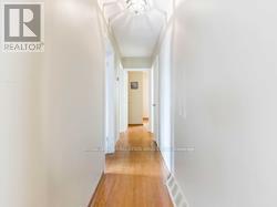 












8 CHESHIRE DRIVE

,
Toronto,




Ontario
M9B2N8

