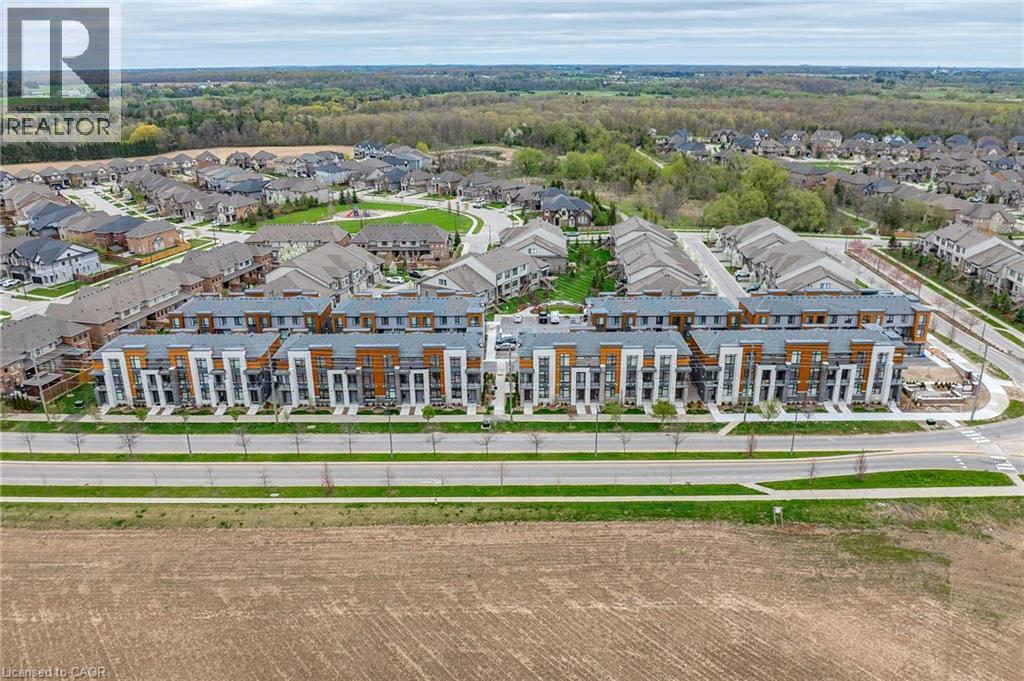 












271 GREY SILO Road Unit# 67

,
Waterloo,




Ontario
N2K0E9

