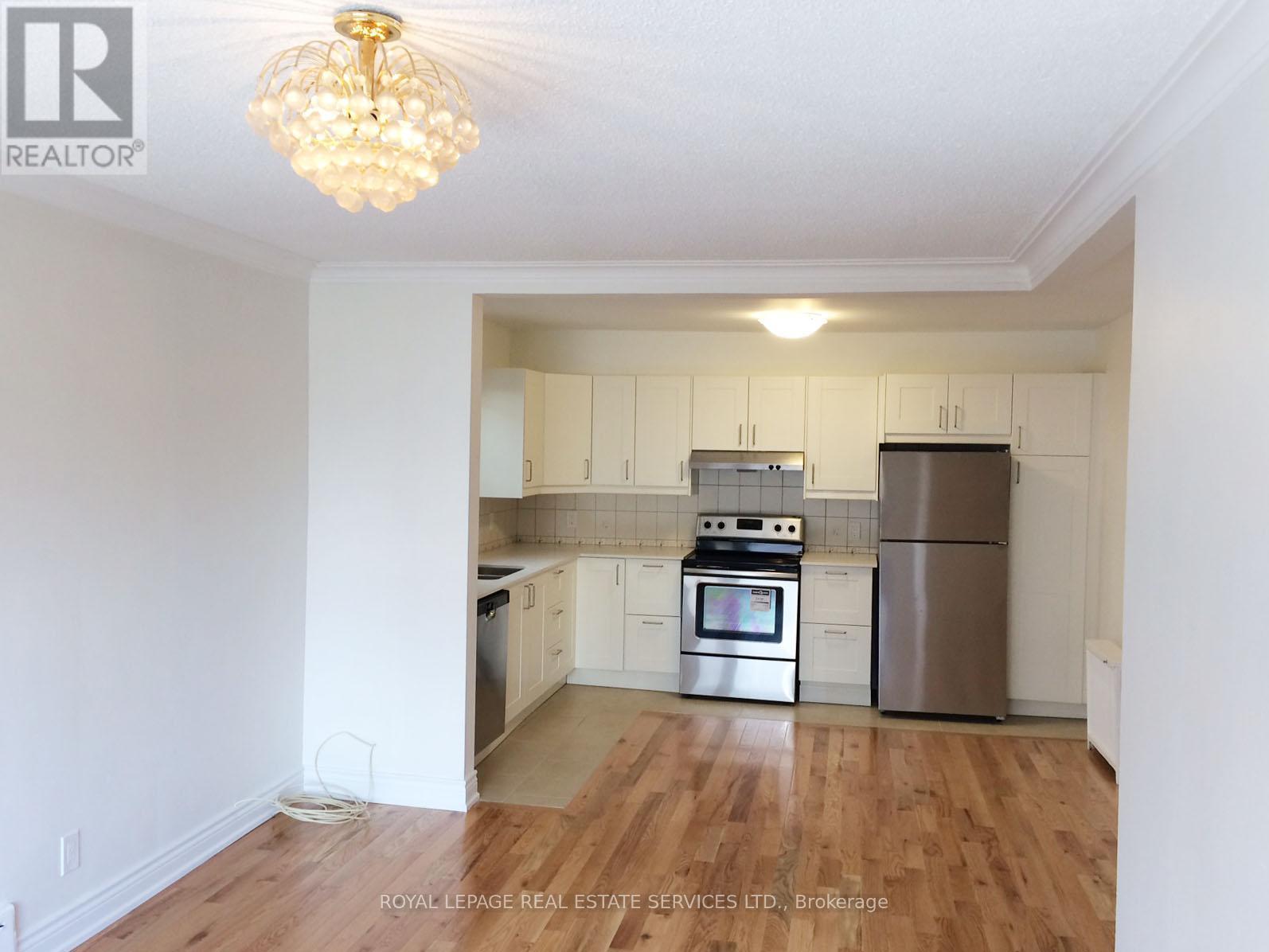 












475 WINONA DRIVE

,
Toronto,




Ontario
M6C3V2

