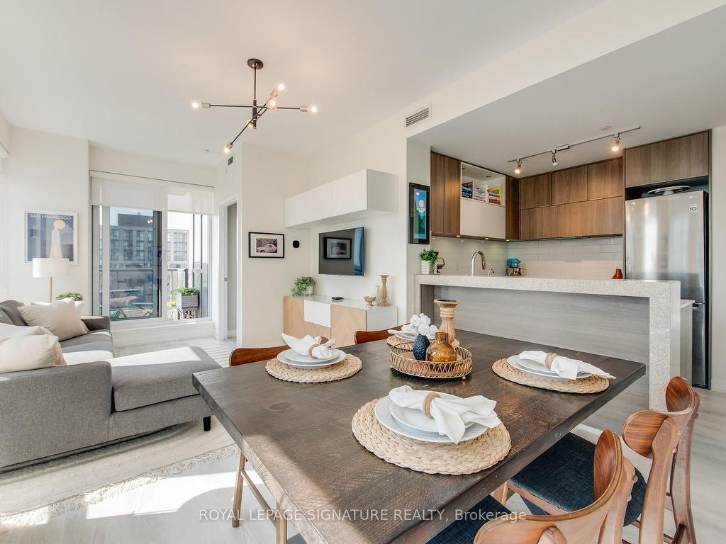 









170


Sumach

Street, 902,
Toronto,




ON
M5A 0C3

