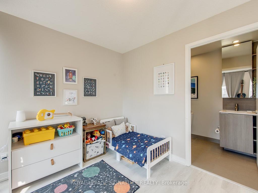 









170


Sumach

Street, 902,
Toronto,




ON
M5A 0C3

