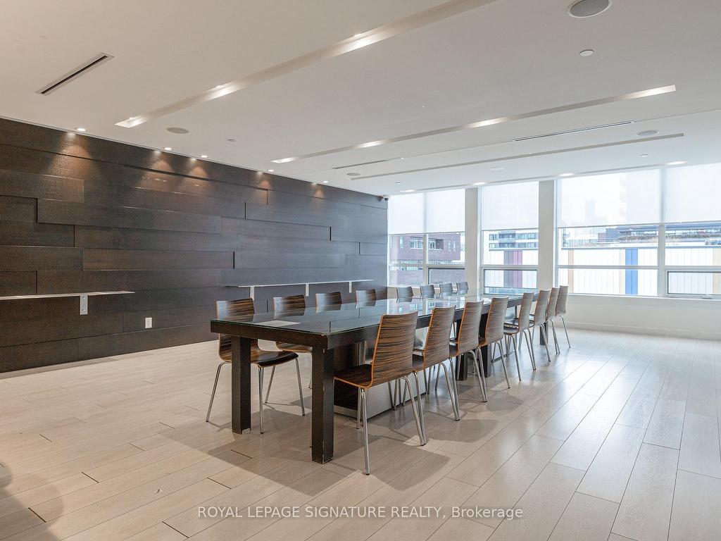









170


Sumach

Street, 902,
Toronto,




ON
M5A 0C3

