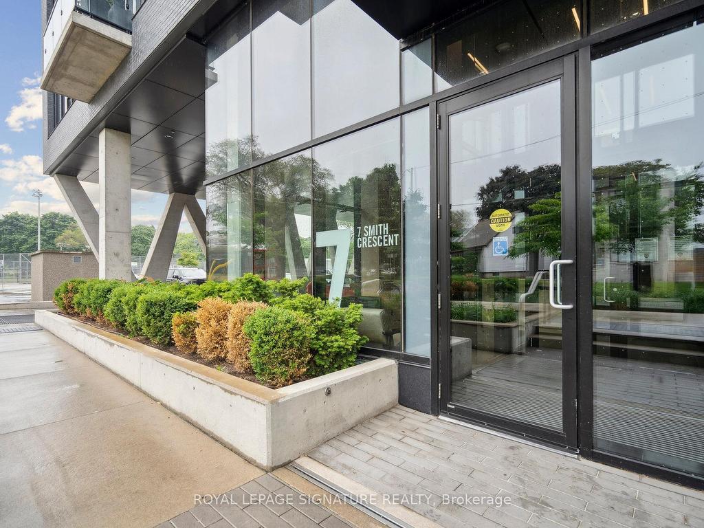 









7


Smith

Crescent, 808,
Toronto,




ON
M8Z 0G3

