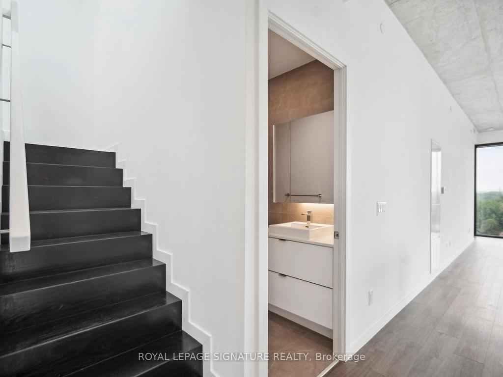 









7


Smith

Crescent, 808,
Toronto,




ON
M8Z 0G3

