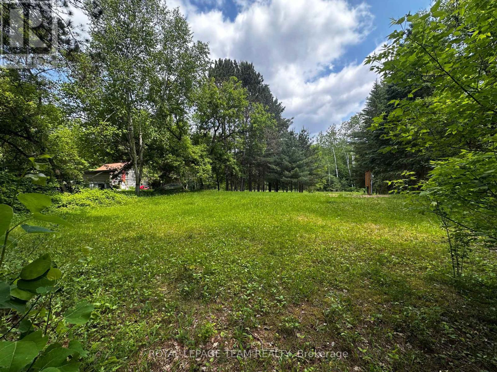 












2909 ROUND LAKE ROAD

,
Killaloe, Hagarty and Richards,







Ontario
K0J2J0

