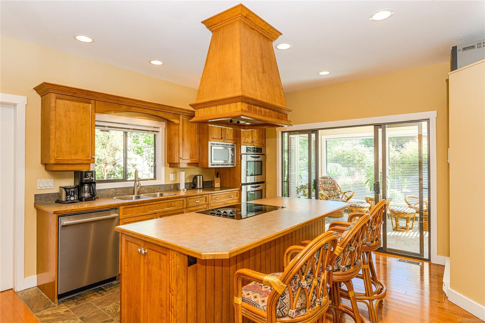 









210


Norton

Rd,
Salt Spring,




BC
V8K 1C7

