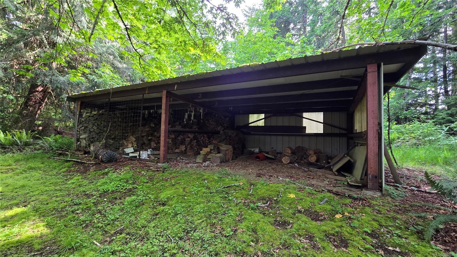 









210


Norton

Rd,
Salt Spring,




BC
V8K 1C7

