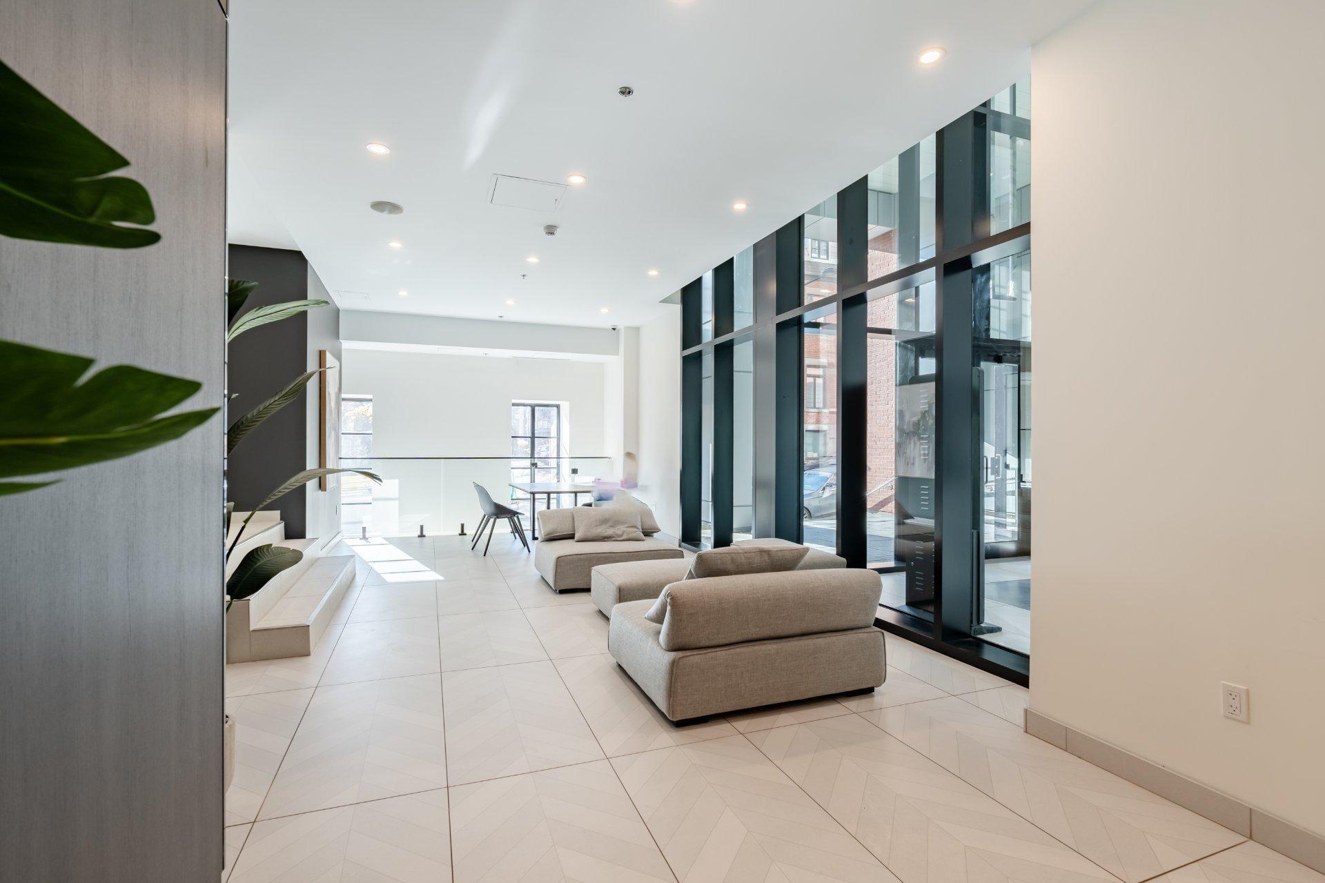 









1001


Rue Lucien-L'Allier

, 4502,
Montréal (Ville-Marie),




QC
H3G0G7

