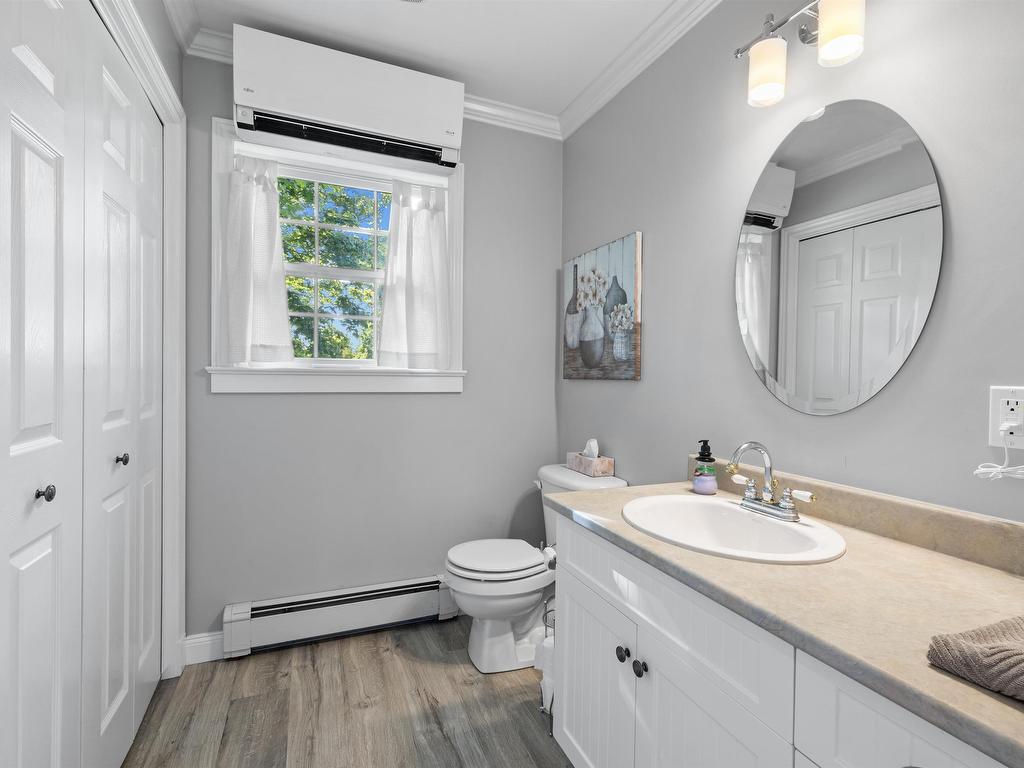 












1385 Linkletter Road

,
Linkletter,




PE
C1N 5M2

