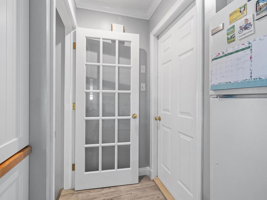 












1385 Linkletter Road

,
Linkletter,




PE
C1N 5M2

