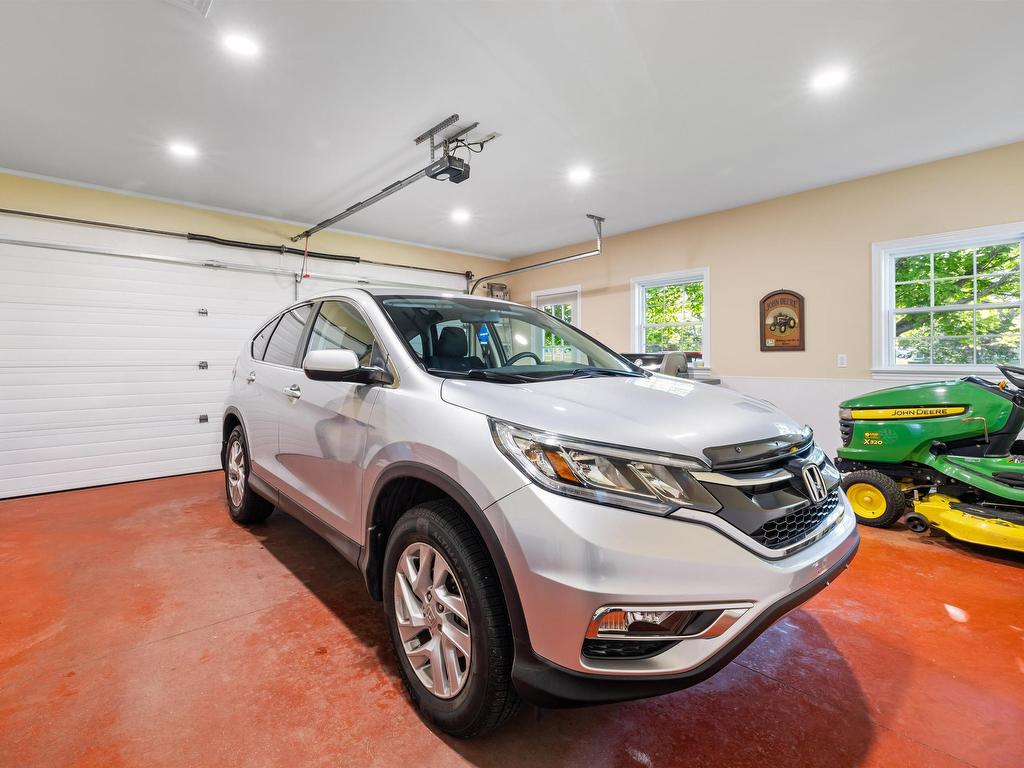 












1385 Linkletter Road

,
Linkletter,




PE
C1N 5M2

