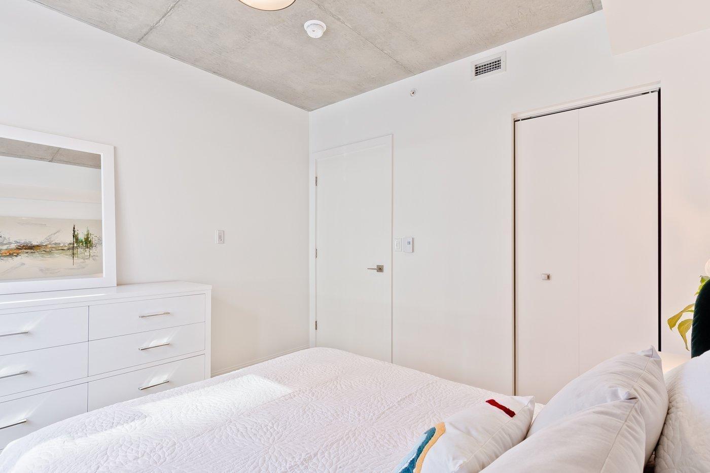 









81


Rue Wellington S.

, 402,
Sherbrooke (Les Nations),




QC
J1H5C8

