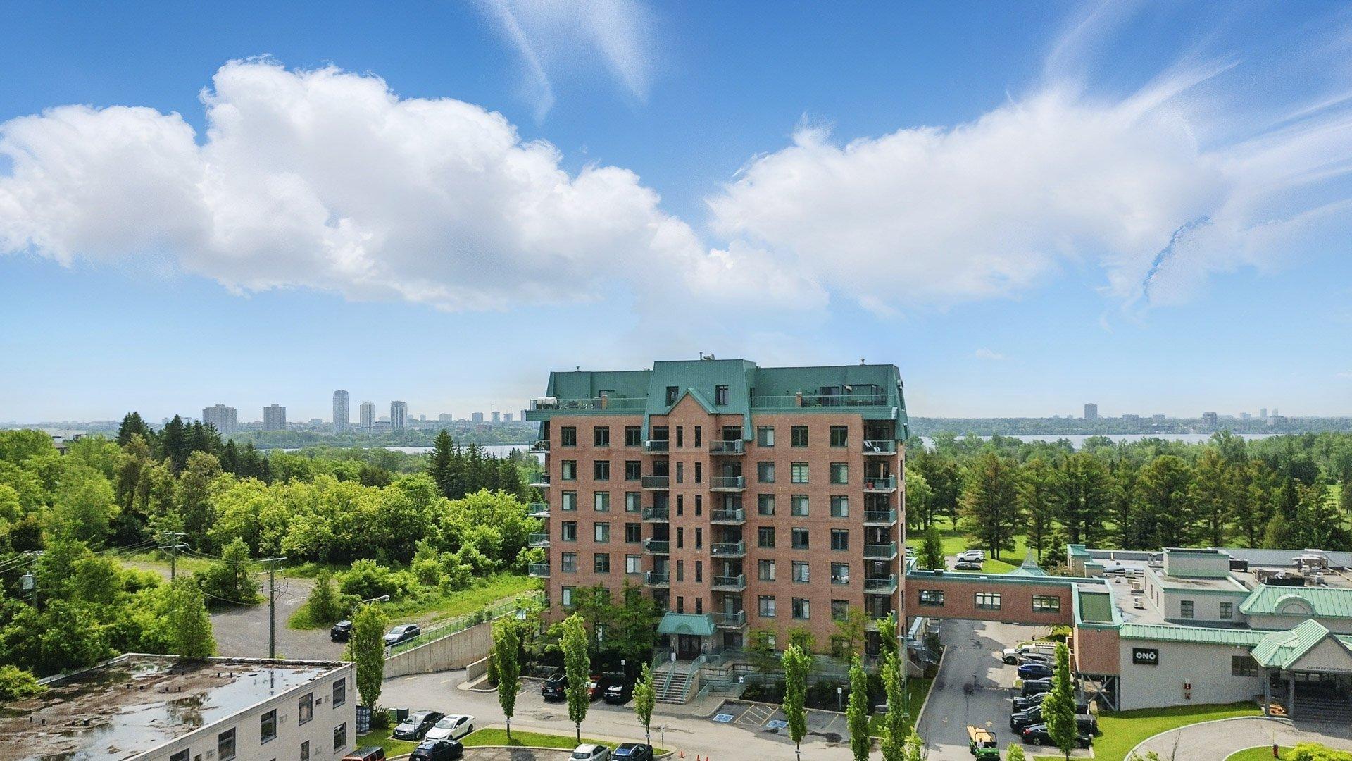 









1180


Ch. d'Aylmer

, 702,
Gatineau (Aylmer),




QC
J9H0G5

