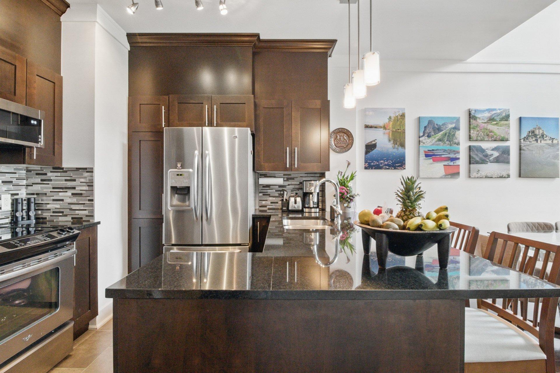 









1180


Ch. d'Aylmer

, 702,
Gatineau (Aylmer),




QC
J9H0G5

