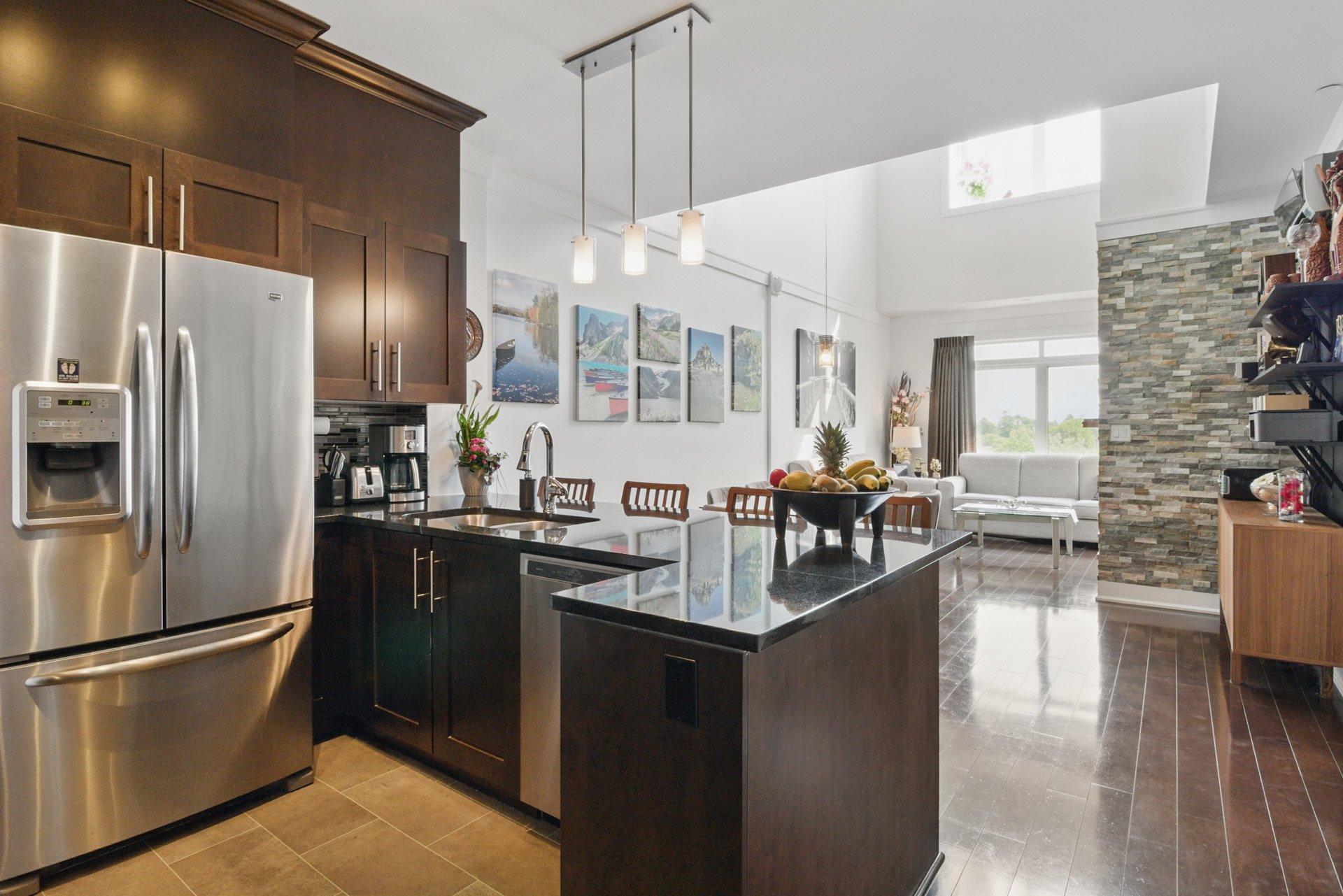 









1180


Ch. d'Aylmer

, 702,
Gatineau (Aylmer),




QC
J9H0G5

