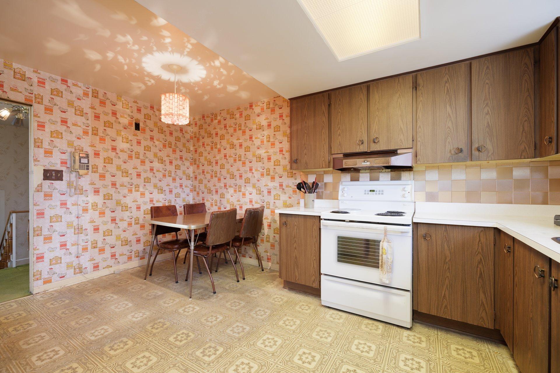 









361


Rue Frontenac

,
Dollard-des-Ormeaux,




QC
H9G1R4


