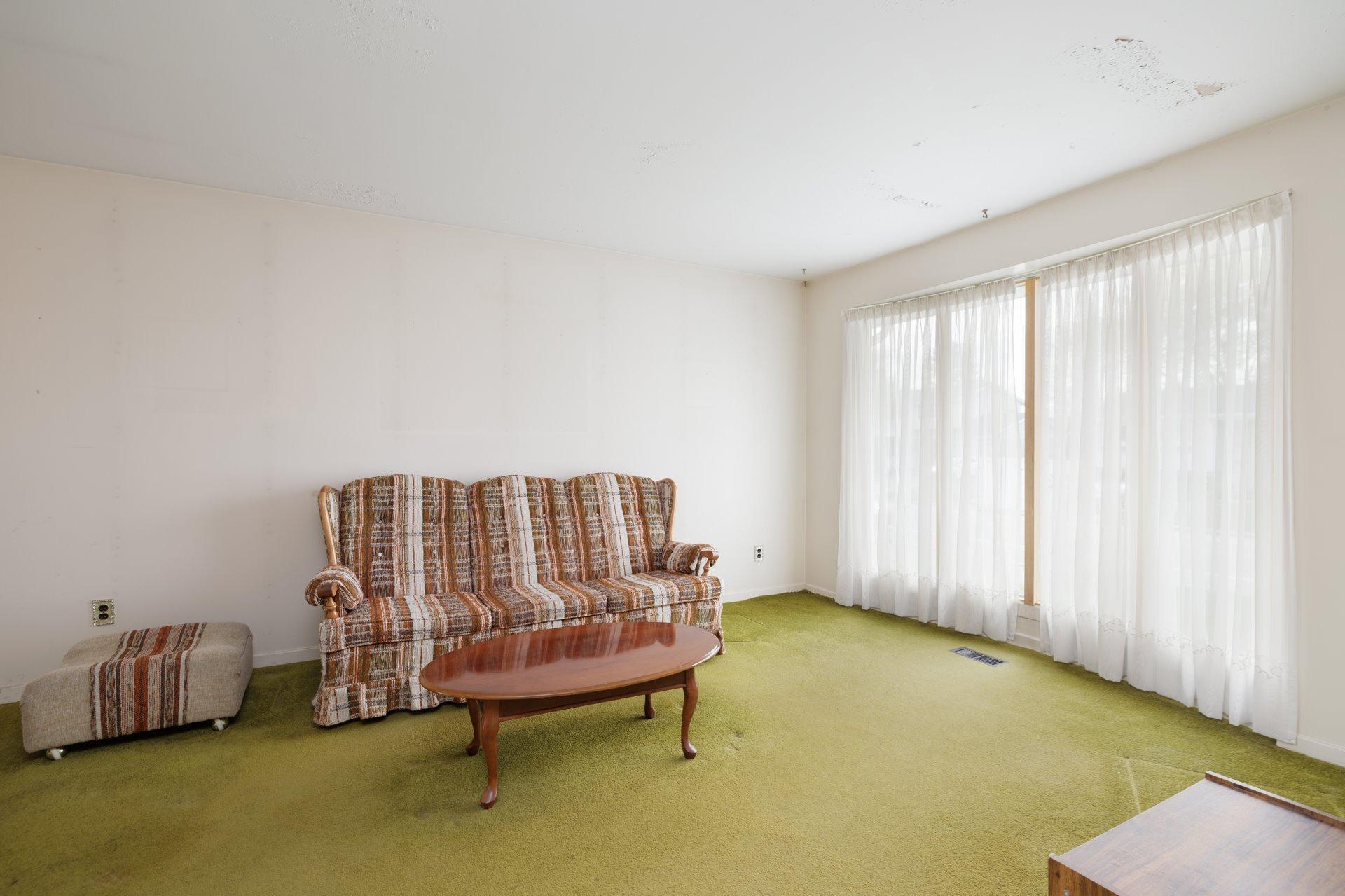 









361


Rue Frontenac

,
Dollard-des-Ormeaux,




QC
H9G1R4

