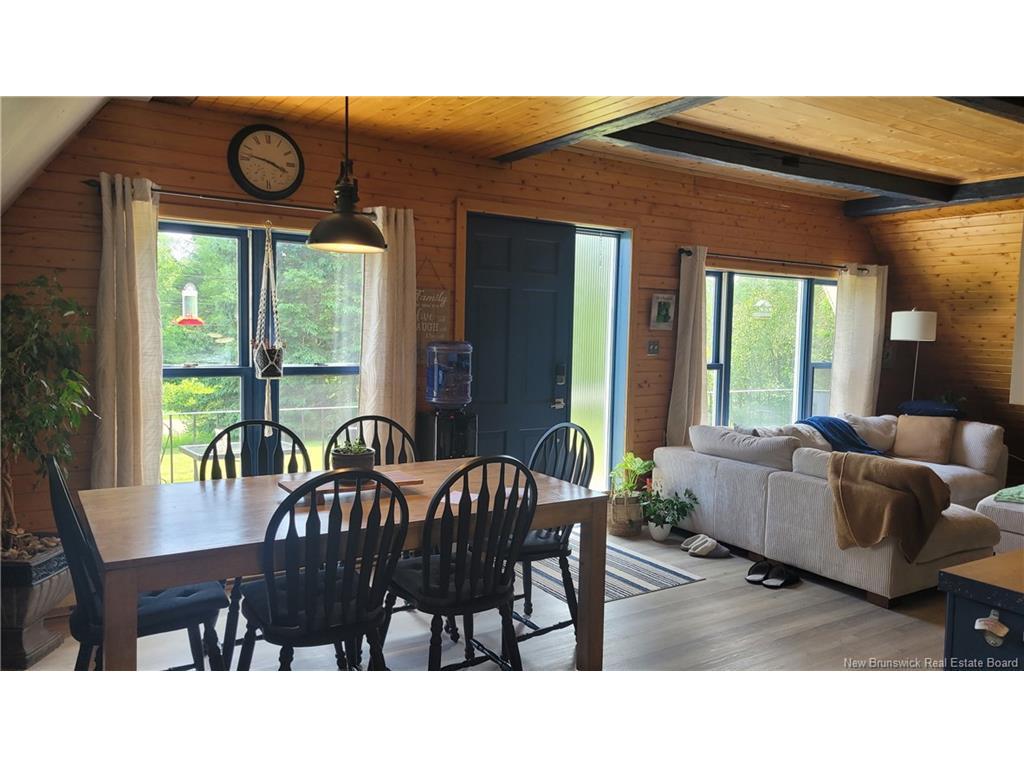 









358


Tweedie Brook

,
Kouchibouguac,




NB
E4X 1M9

