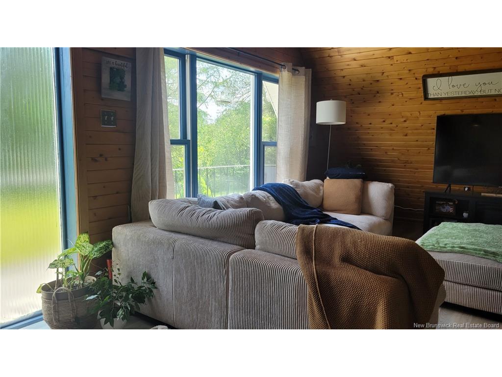









358


Tweedie Brook

,
Kouchibouguac,




NB
E4X 1M9


