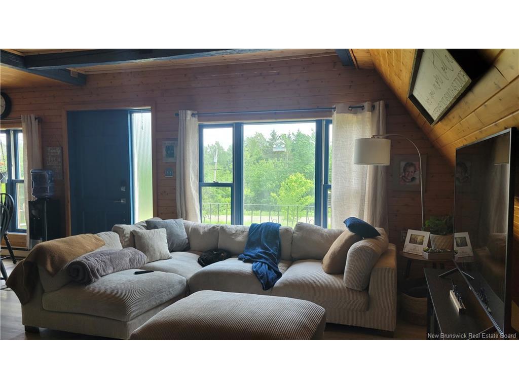 









358


Tweedie Brook

,
Kouchibouguac,




NB
E4X 1M9

