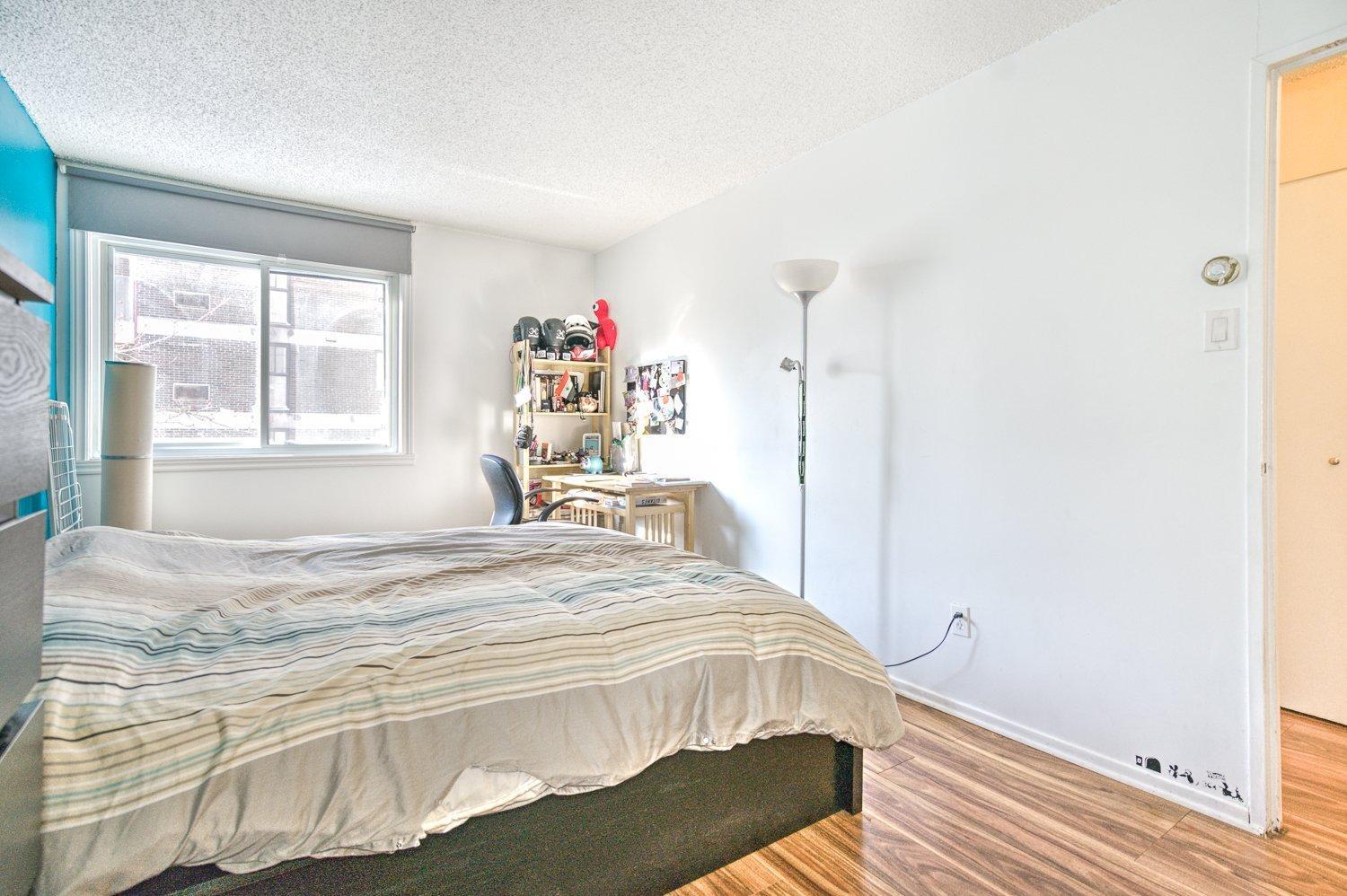 









3480


Rue Simpson

, 311,
Montréal (Ville-Marie),




QC
H3G2N7

