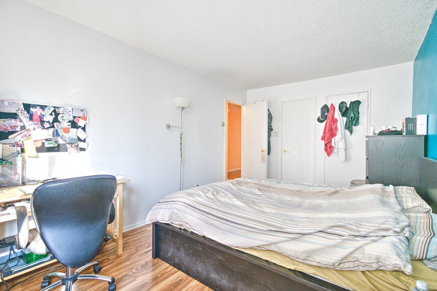 









3480


Rue Simpson

, 311,
Montréal (Ville-Marie),




QC
H3G2N7

