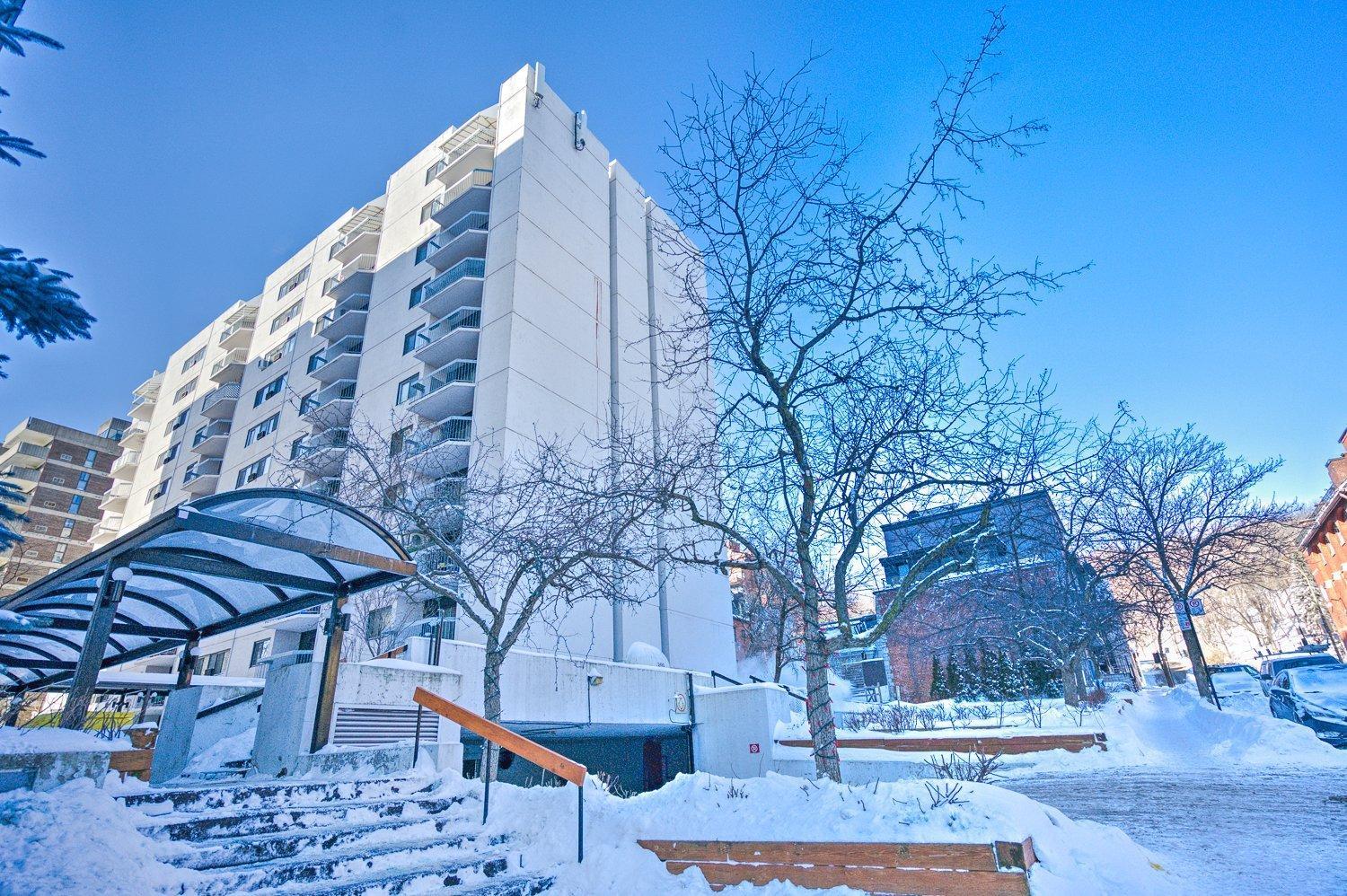 









3480


Rue Simpson

, 311,
Montréal (Ville-Marie),




QC
H3G2N7

