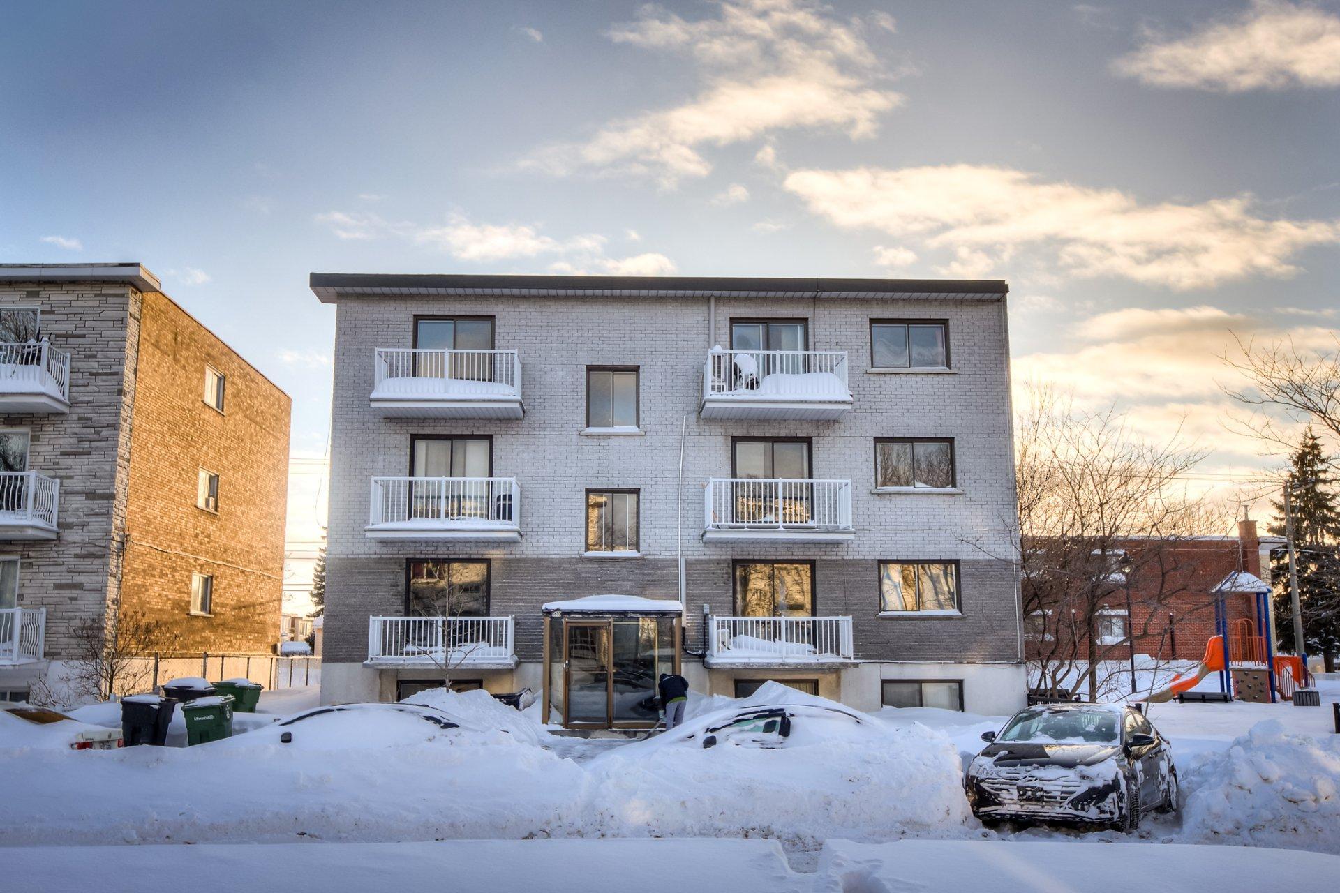 









11600


Boul. Langelier

,
Montréal (Montréal-Nord),




QC
H1G3L8


