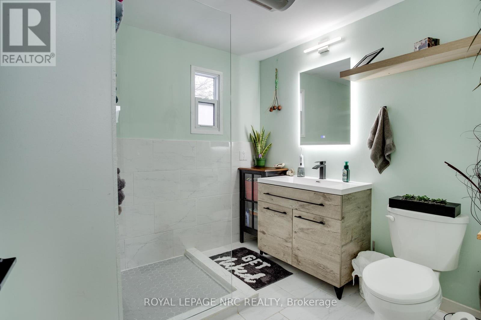 












297 - 241 ST. PAUL STREET W

,
St. Catharines,




Ontario
L2S2E5

