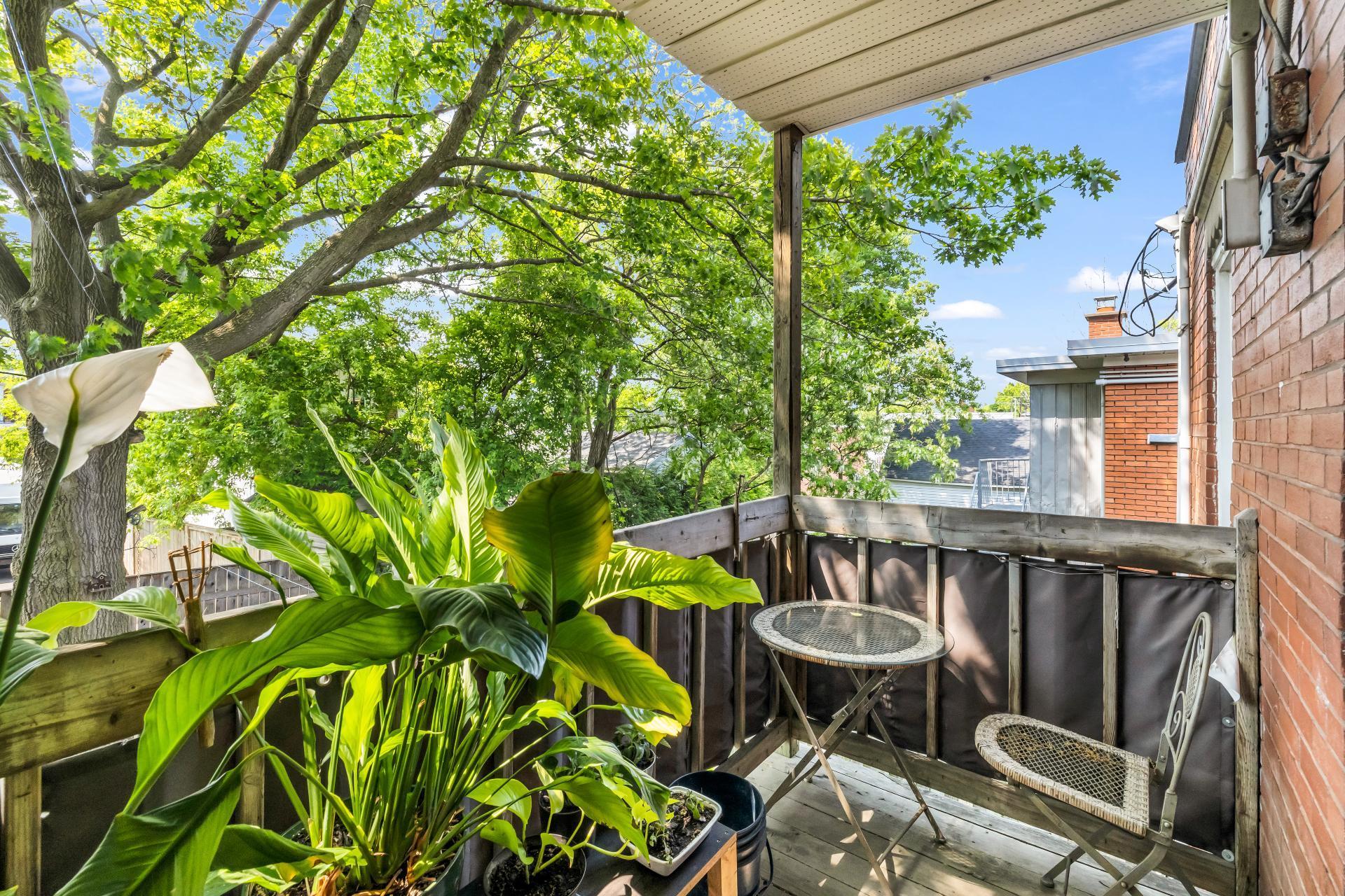 









616

 - 618


Rue Moreau

,
Saint-Jérôme,




QC
J7Z1K1

