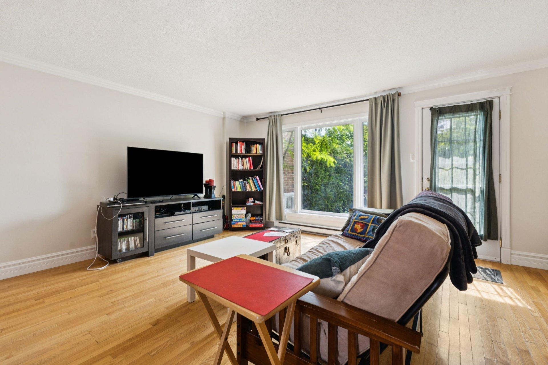 









44Z


Rue du Ravin-Bleu

,
Gatineau (Hull),




QC
J8Z1X8

