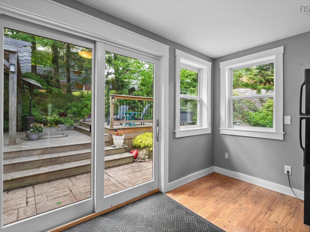 












111 Bayview Road

,
Halifax,




NS
B3M 1P1

