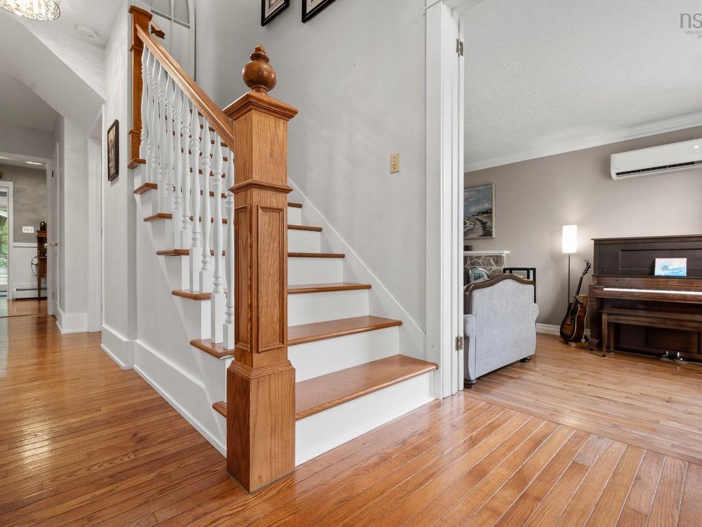 












111 Bayview Road

,
Halifax,




NS
B3M 1P1

