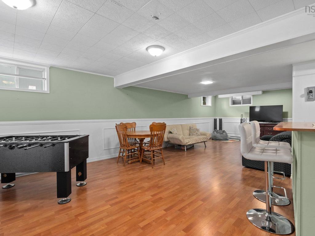 












111 Bayview Road

,
Halifax,




NS
B3M 1P1

