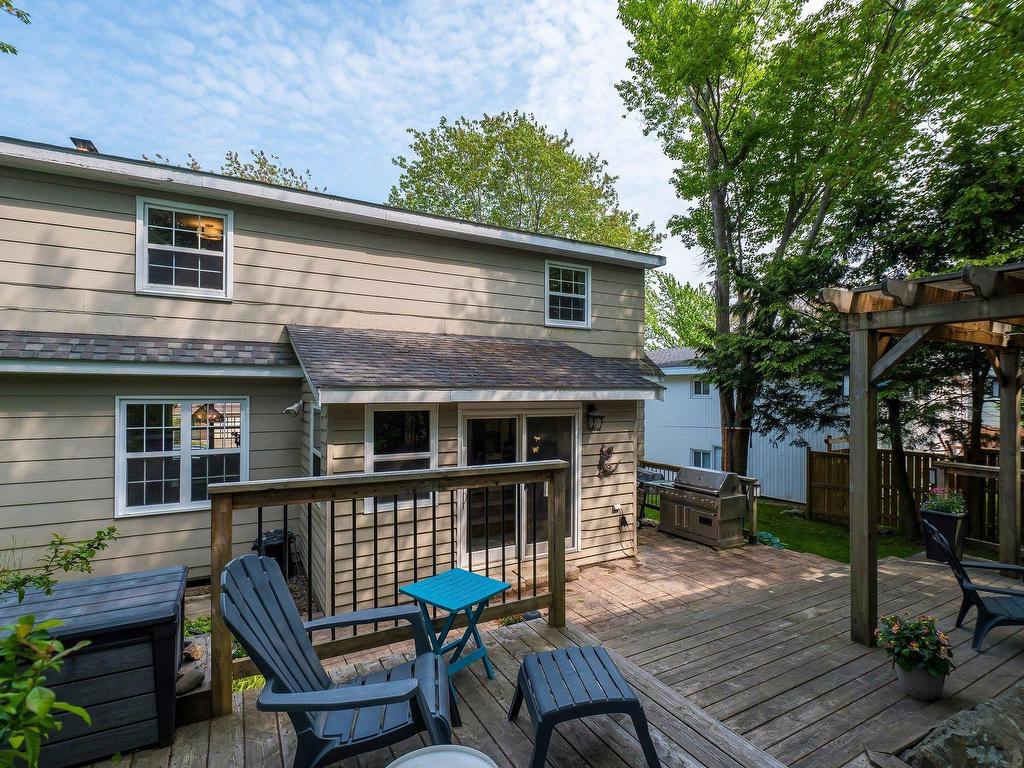 












111 Bayview Road

,
Halifax,




NS
B3M 1P1

