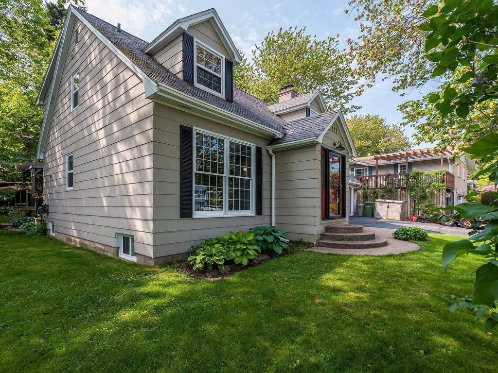 












111 Bayview Road

,
Halifax,




NS
B3M 1P1

